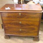 391 1639 CHEST OF DRAWERS